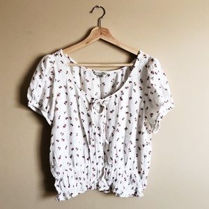 American Eagle Floral Top